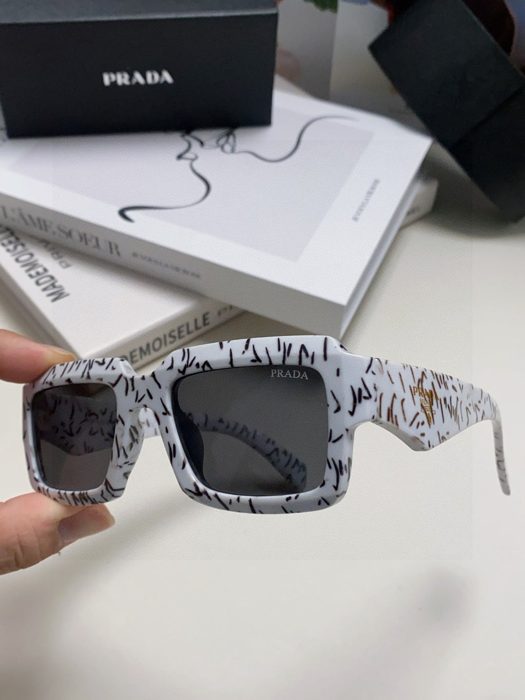Prada Fashion Gray Lens Sunglasses for Women - 487045 - detail image 5