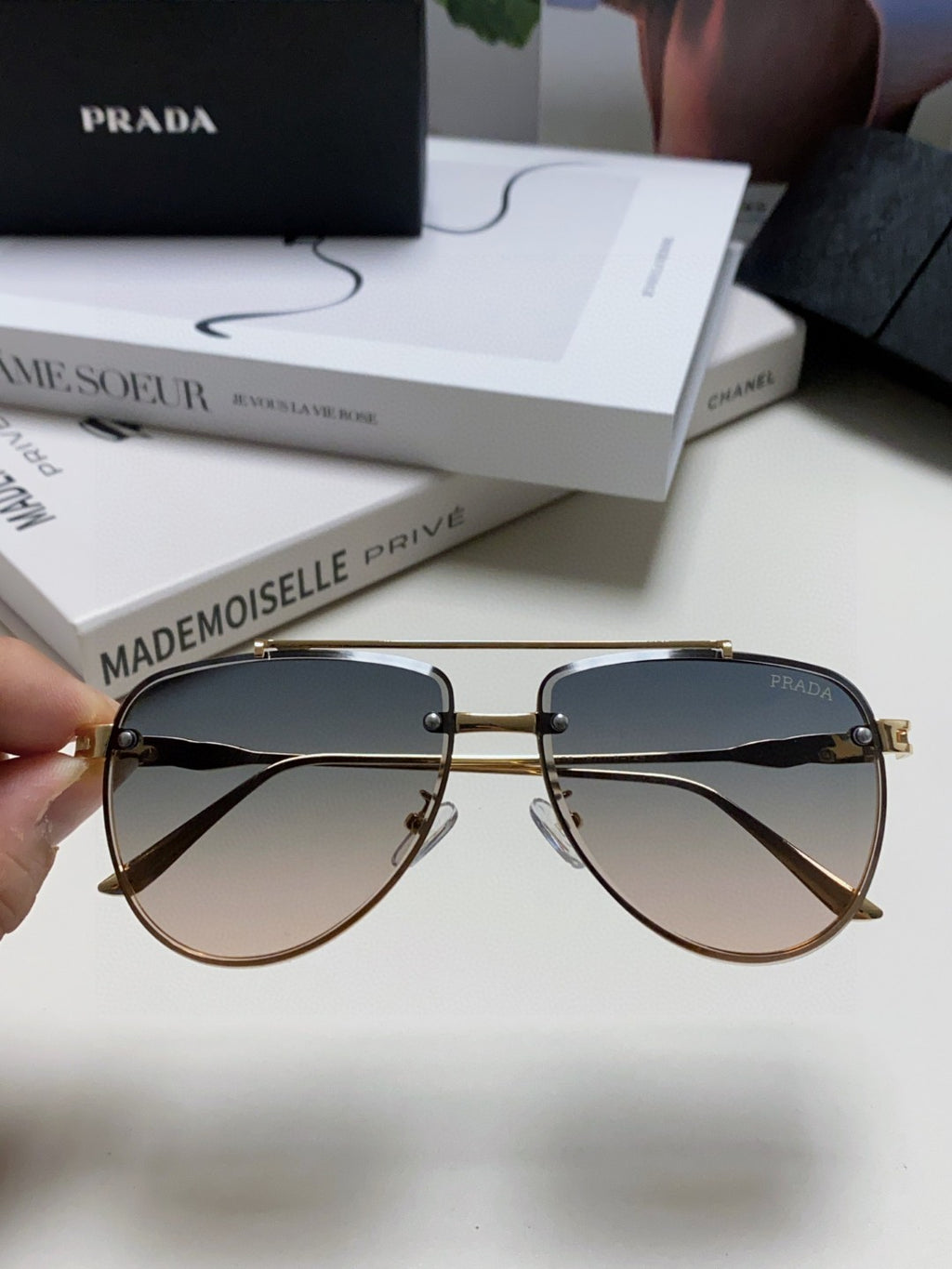 Prada Fashion Gray Lens Sunglasses for Men & Women - 487048 - detail image 3