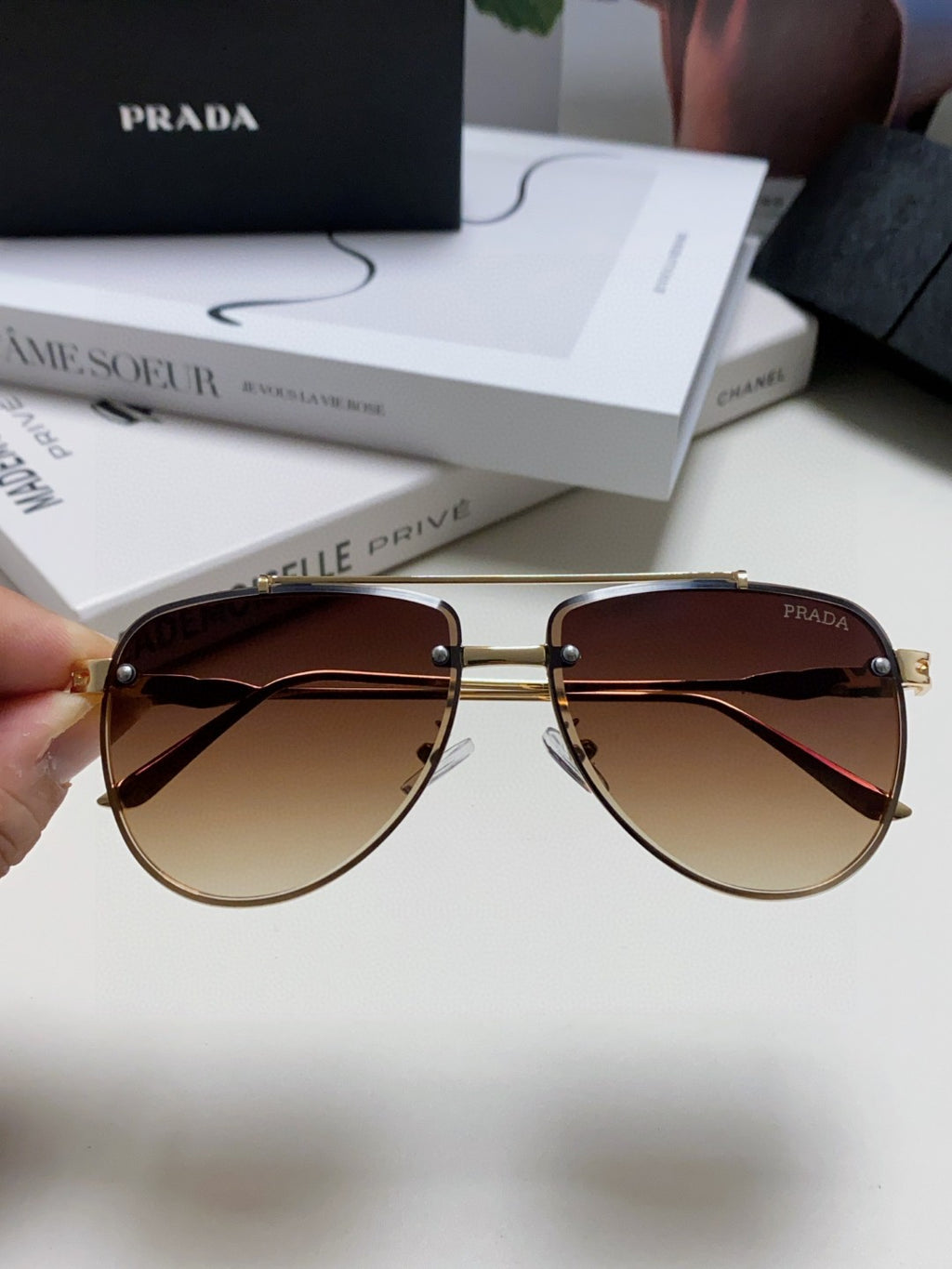 Prada Fashion Gray Lens Sunglasses for Men & Women - 487050 - detail image 3
