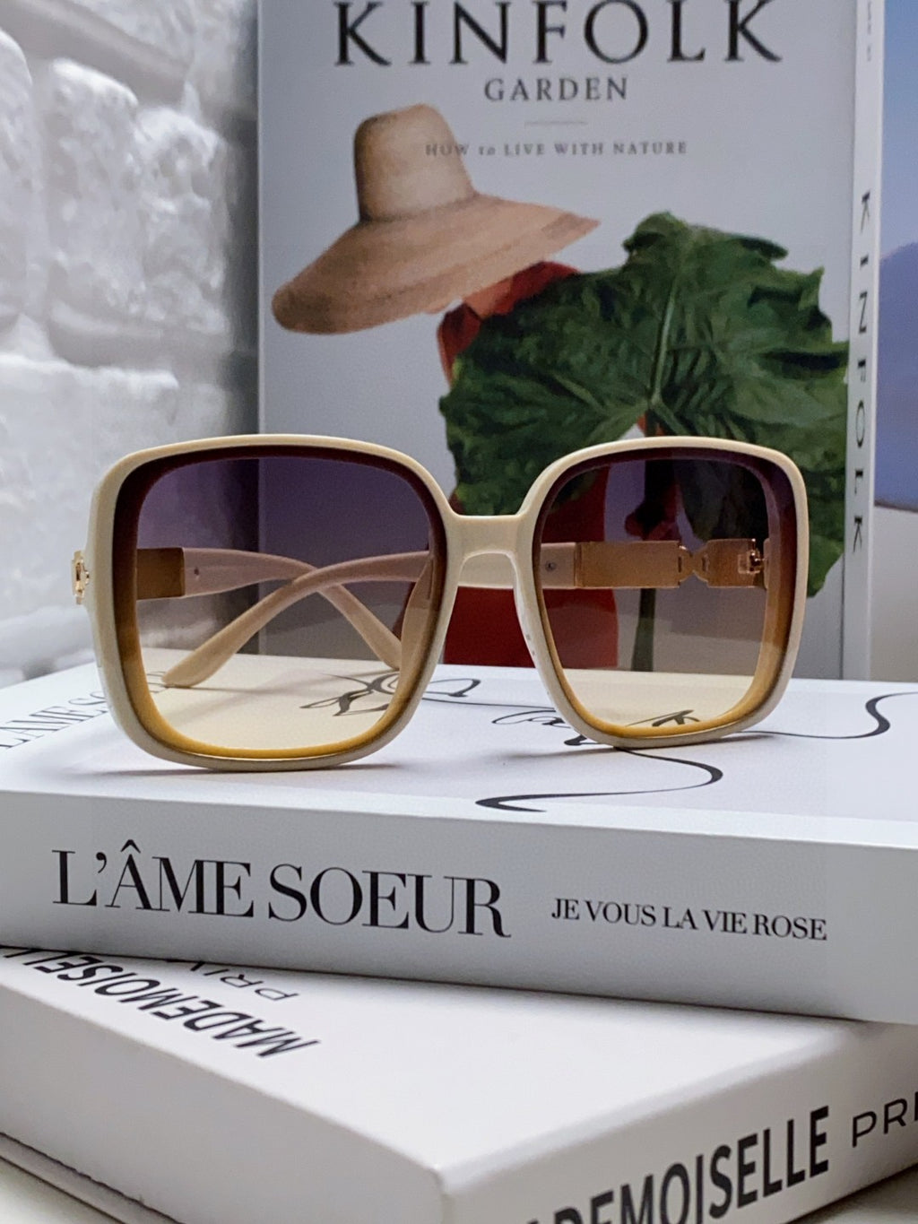 Hermès Polarized Square Brown Lens Sunglasses for Women - 433000