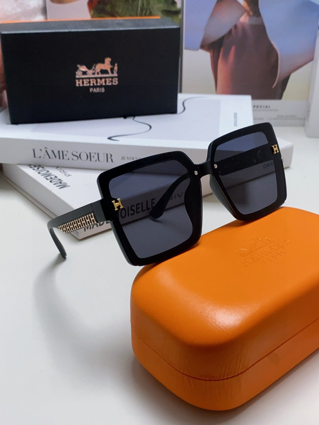 Hermès Polarized Square Gray Lens Sunglasses for Men & Women - 358922 - detail image 9