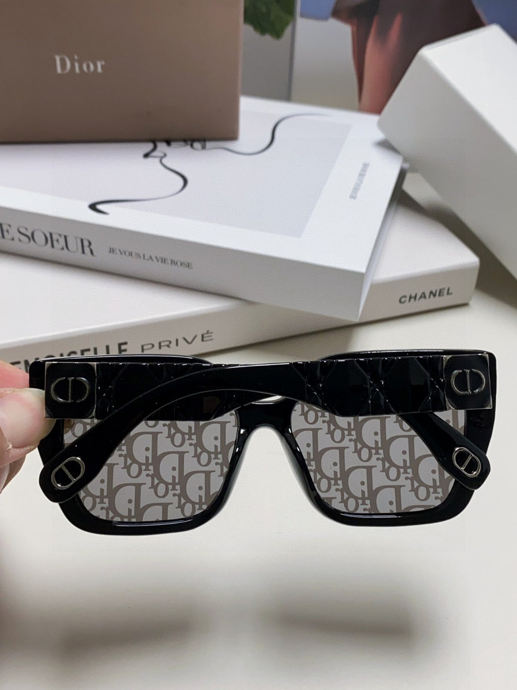 Dior Fashion Silver Lens Sunglasses for Women - 371933 - detail image 4