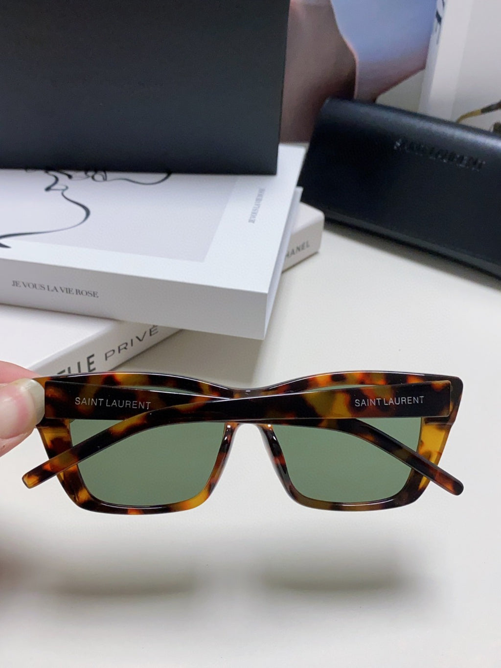 Saint Laurent Polarized Cat-Eye Silver Lens Sunglasses for Women - 465420 - detail image 4