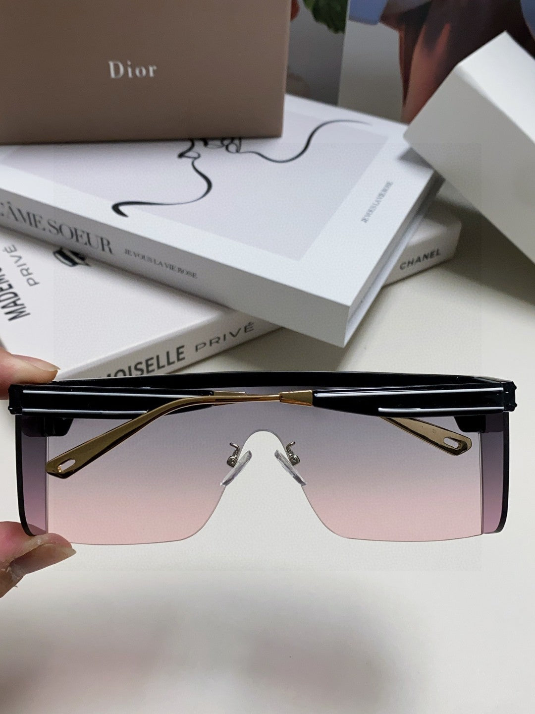 Dior Oversized Gray Lens Sunglasses for Men & Women - 371938 - detail image 4