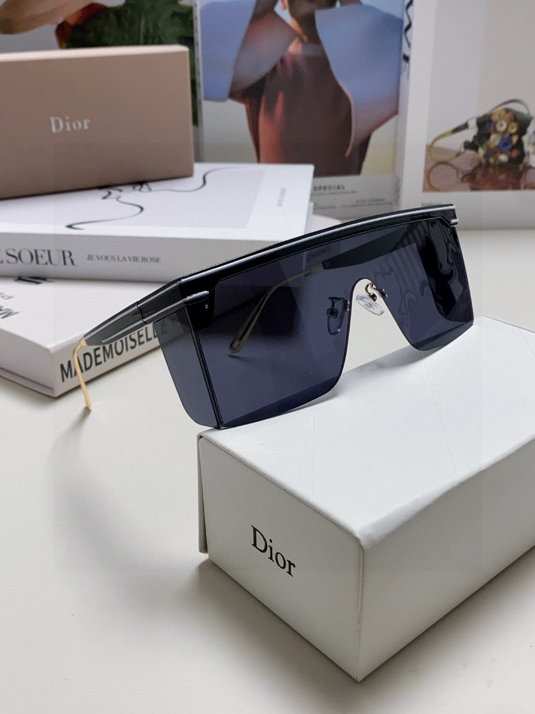 Dior Oversized Gold Lens Sunglasses for Men & Women - 371939 - detail image 7