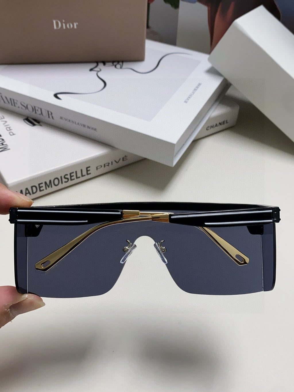 Dior Oversized Gold Lens Sunglasses for Men & Women - 371939 - detail image 4