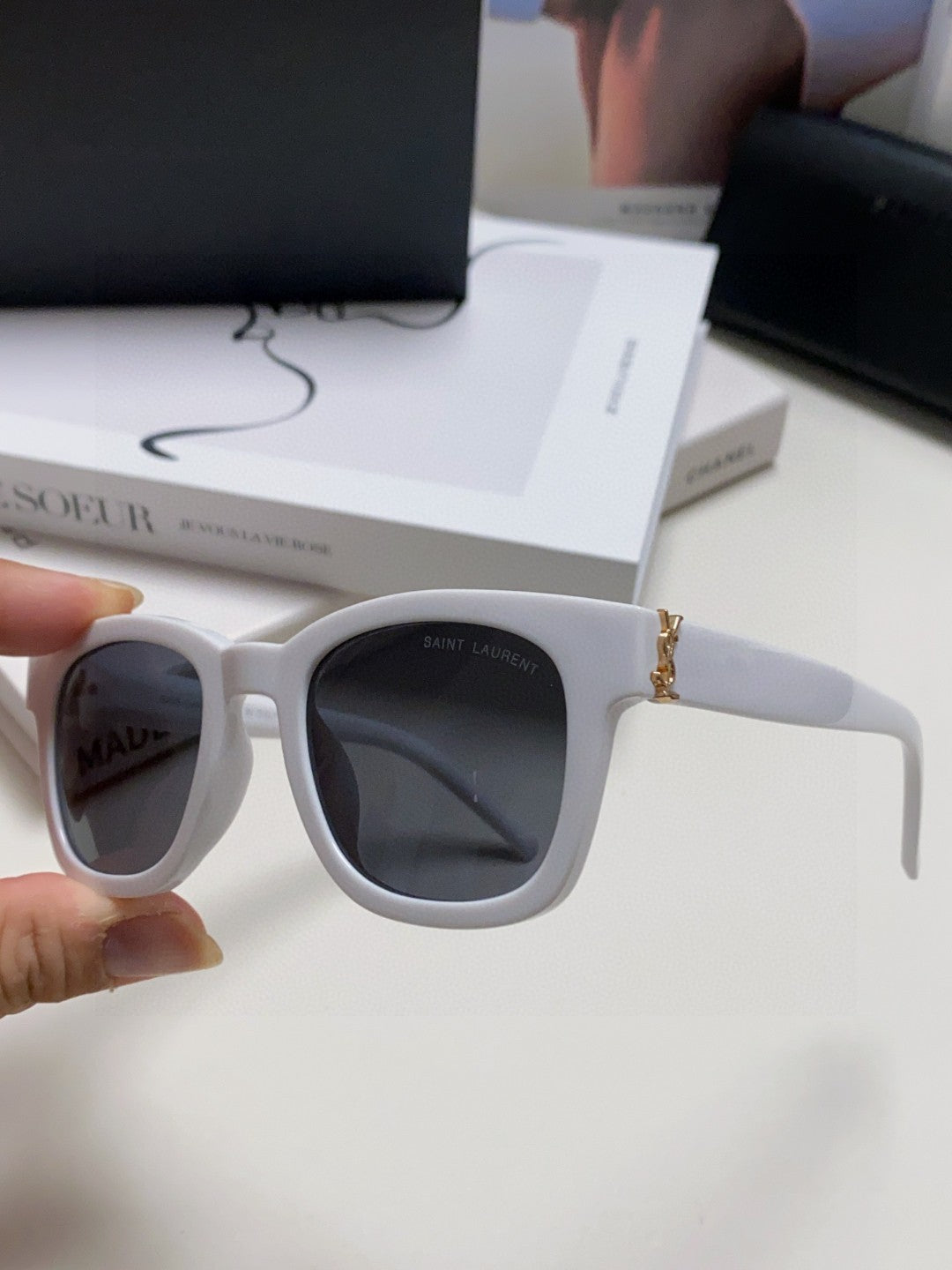 Saint Laurent Fashion Blue Lens Sunglasses for Women - detail image 4