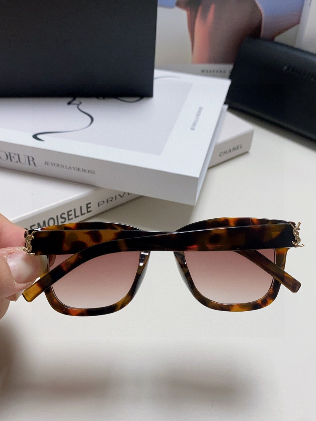 Saint Laurent Fashion Silver Lens Sunglasses for Women - detail image 3