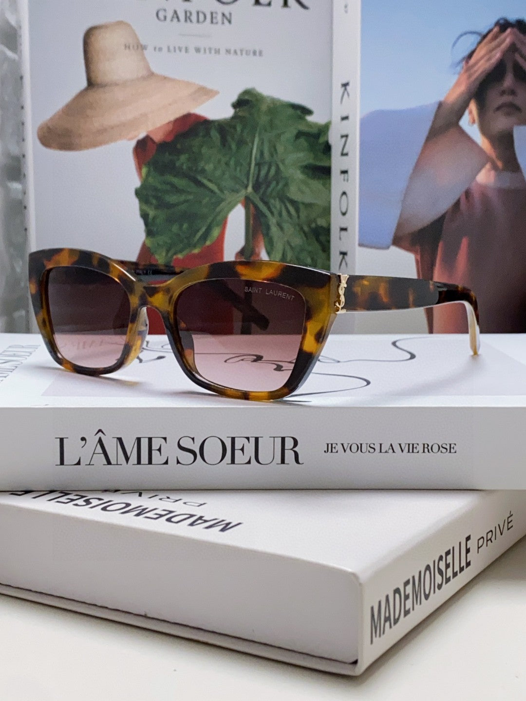 Saint Laurent Polarized Cat-Eye Black Lens Sunglasses for Women - 465422 - detail image 2