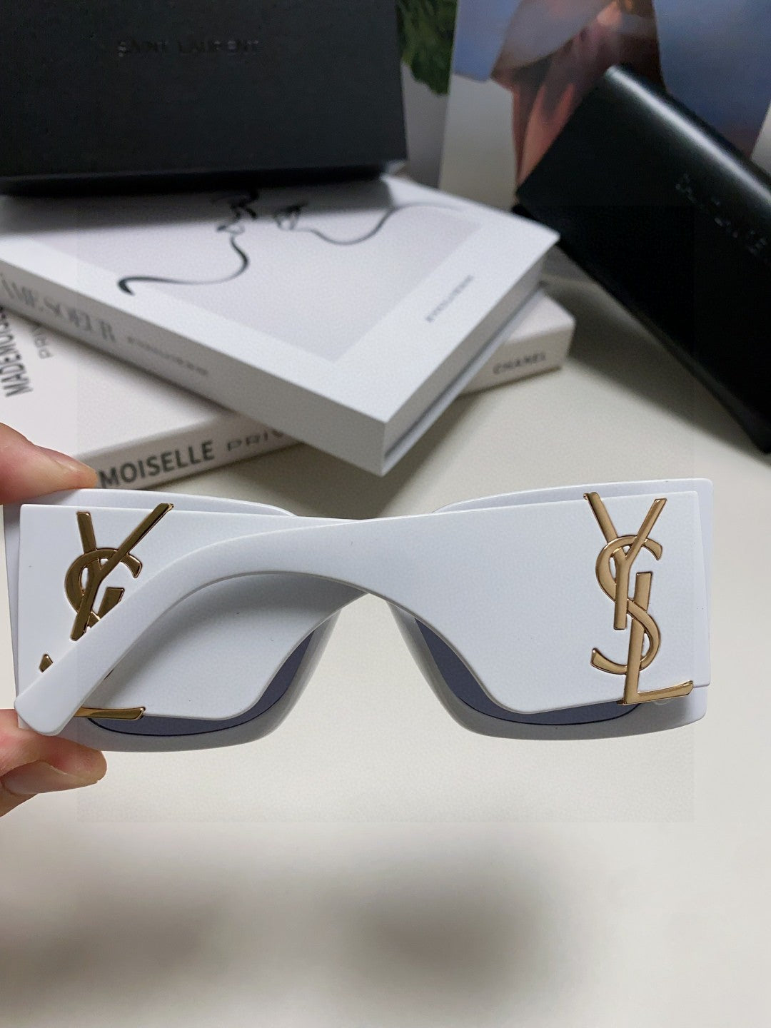 Saint Laurent Fashion Blue Lens Sunglasses for Men & Women - detail image 4