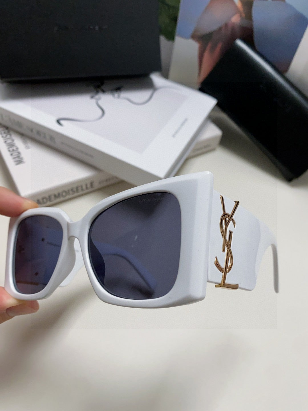 Saint Laurent Fashion Blue Lens Sunglasses for Men & Women - detail image 5