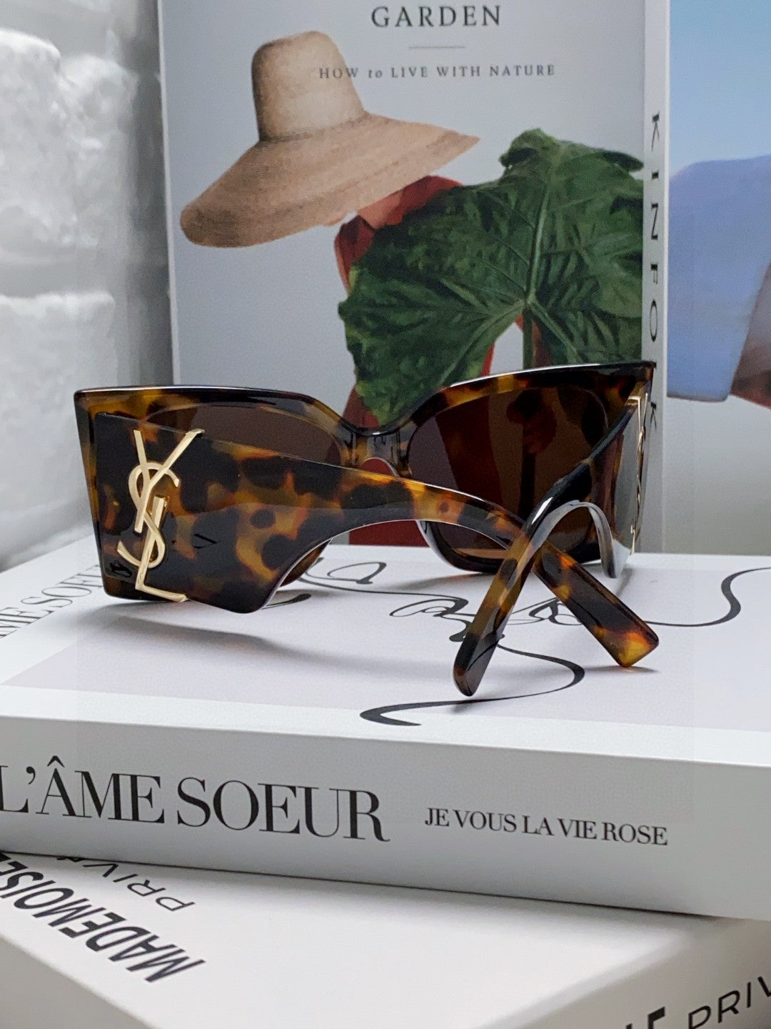 Saint Laurent Fashion Black Lens Sunglasses for Men & Women - 465426 - detail image 2