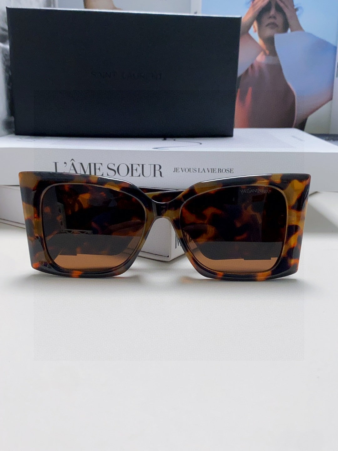 Saint Laurent Fashion Black Lens Sunglasses for Men & Women - 465426 - detail image 6