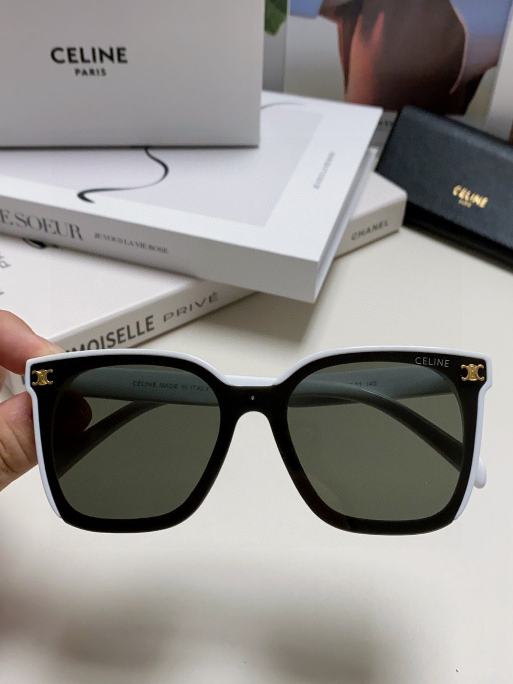 Celine Fashion Gray Lens Sunglasses for Men & Women - 415647 - detail image 3