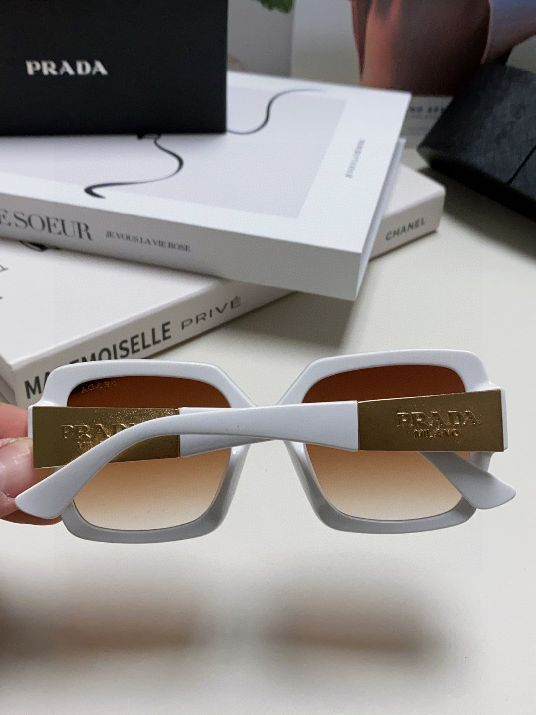 Prada Fashion Brown Lens Sunglasses for Men & Women - 487118 - detail image 4