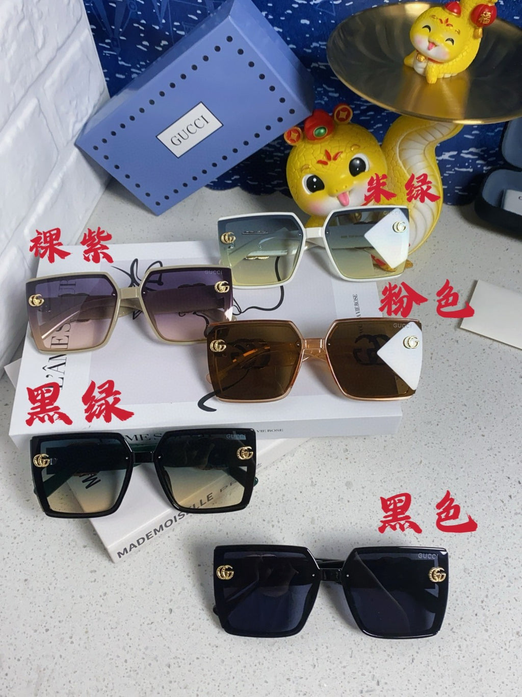 Gucci Polarized Fashion Blue Lens Sunglasses for Women - 486442 - detail image 12