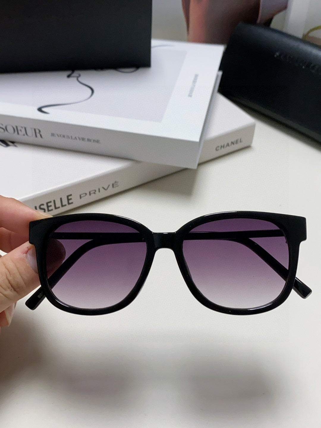 Saint Laurent M480 Fashion Gold Lens Sunglasses for Men & Women - detail image 5