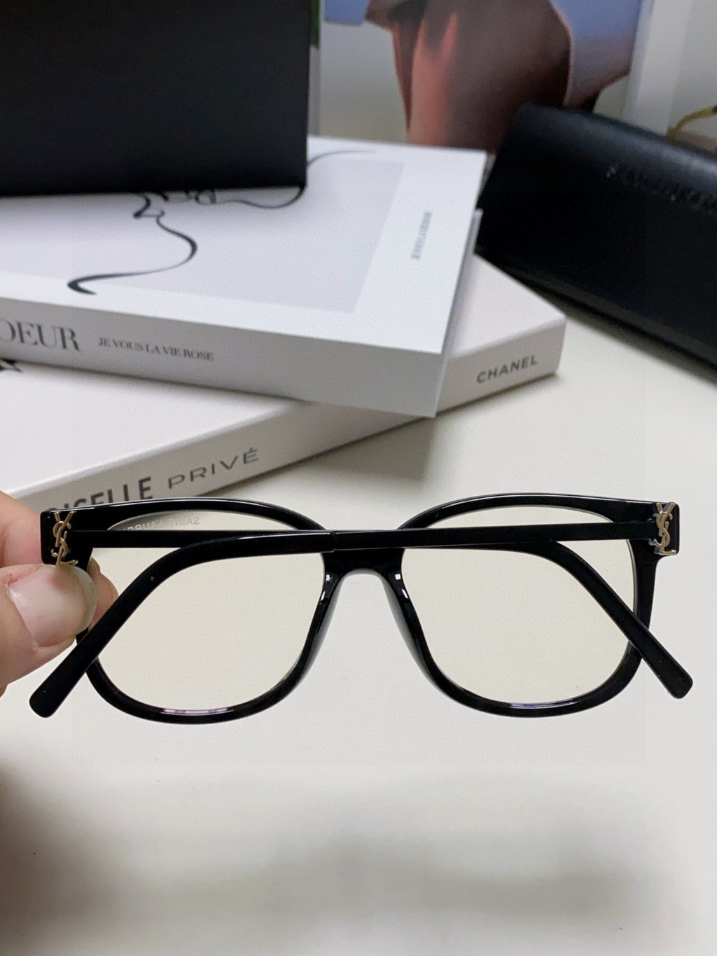 Saint Laurent M480 Fashion Black Lens Sunglasses for Men & Women - detail image 4