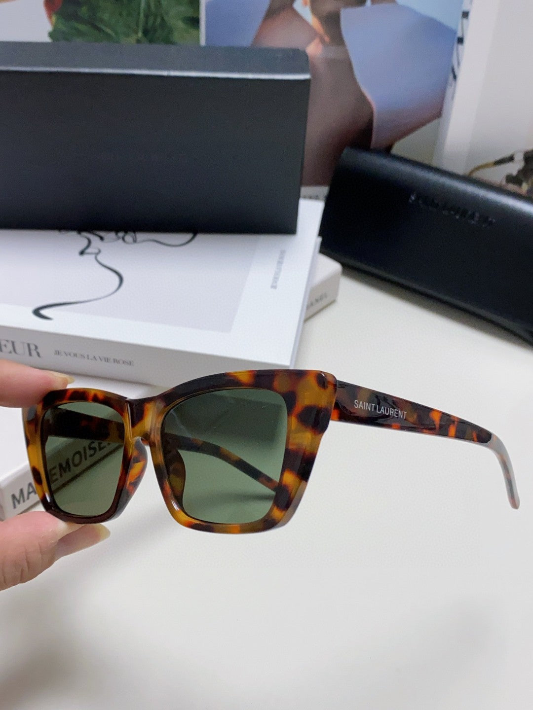 Saint Laurent Polarized Oversized Silver Lens Sunglasses for Men & Women - detail image 5