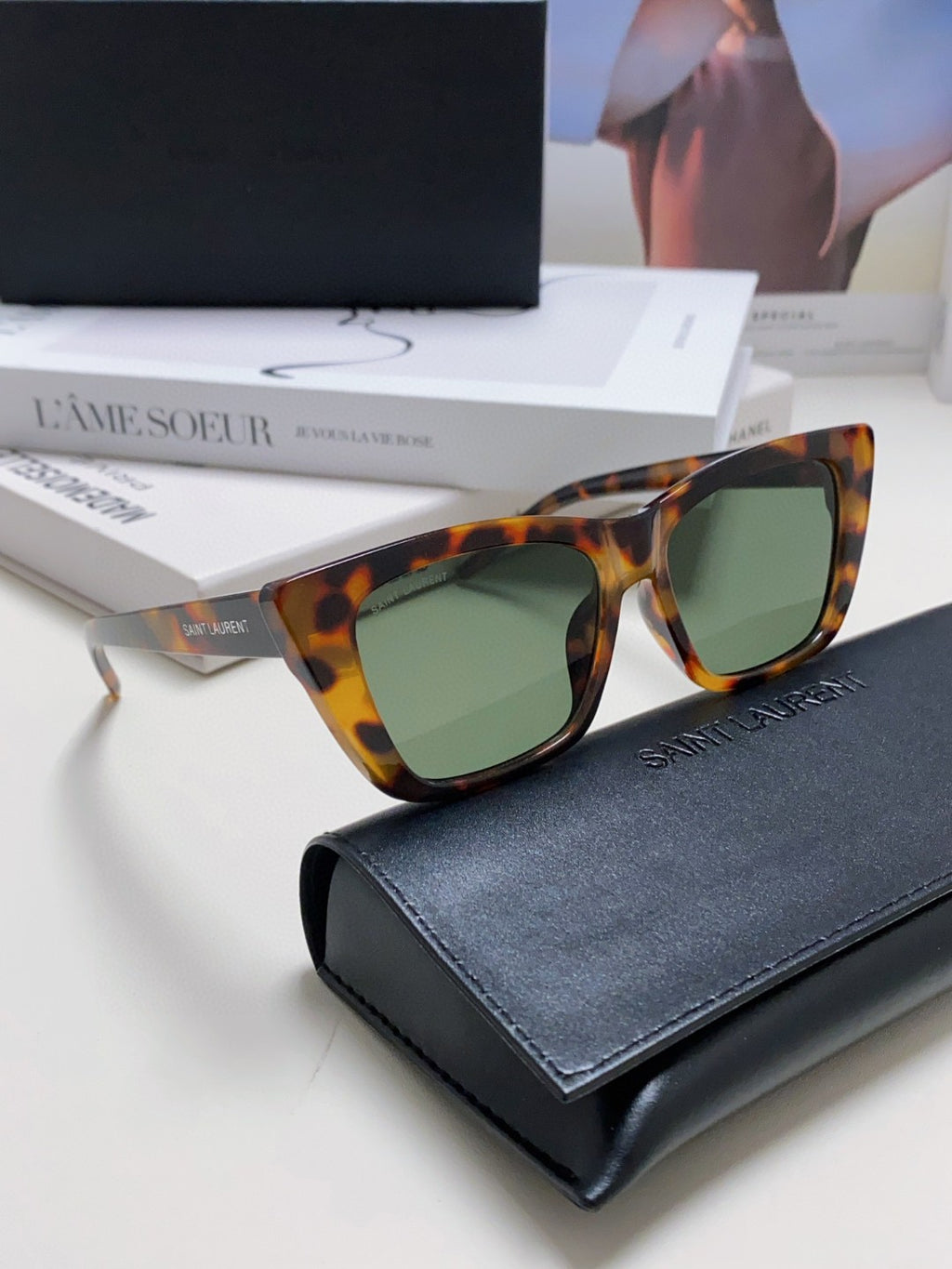 Saint Laurent Polarized Oversized Silver Lens Sunglasses for Men & Women - detail image 7