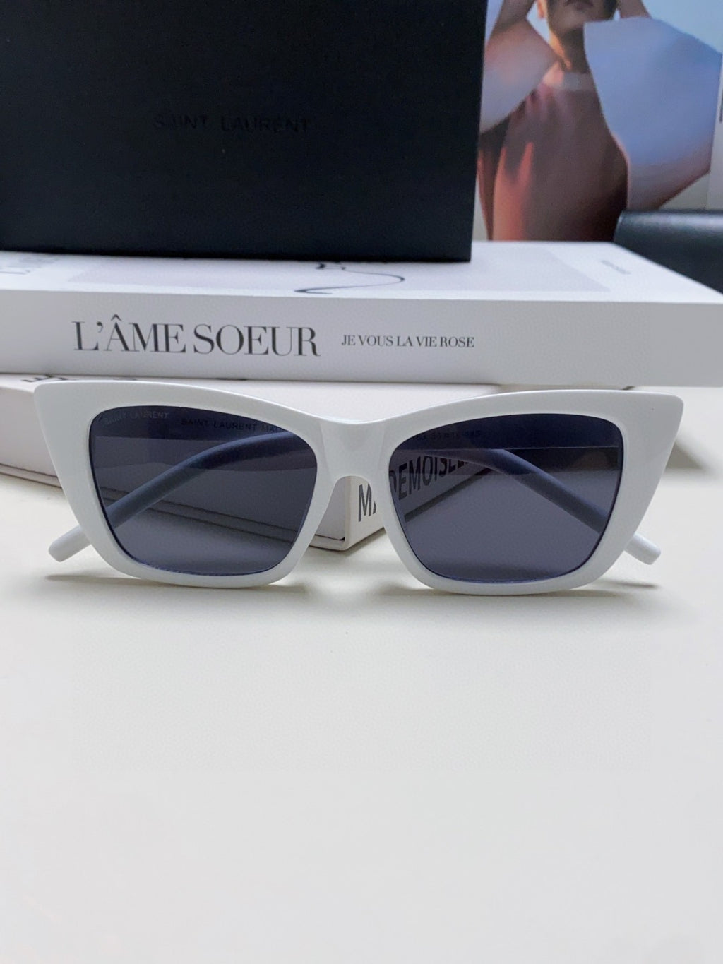 Saint Laurent Polarized Oversized Red Lens Sunglasses for Men & Women - detail image 6