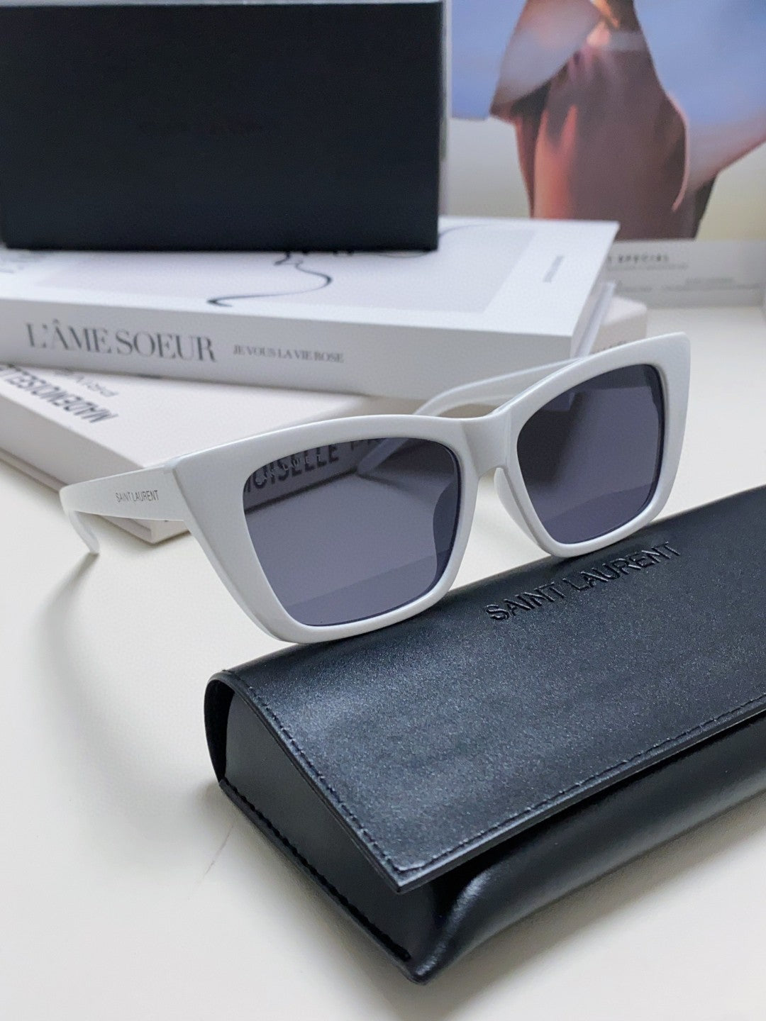 Saint Laurent Polarized Oversized Red Lens Sunglasses for Men & Women - detail image 7
