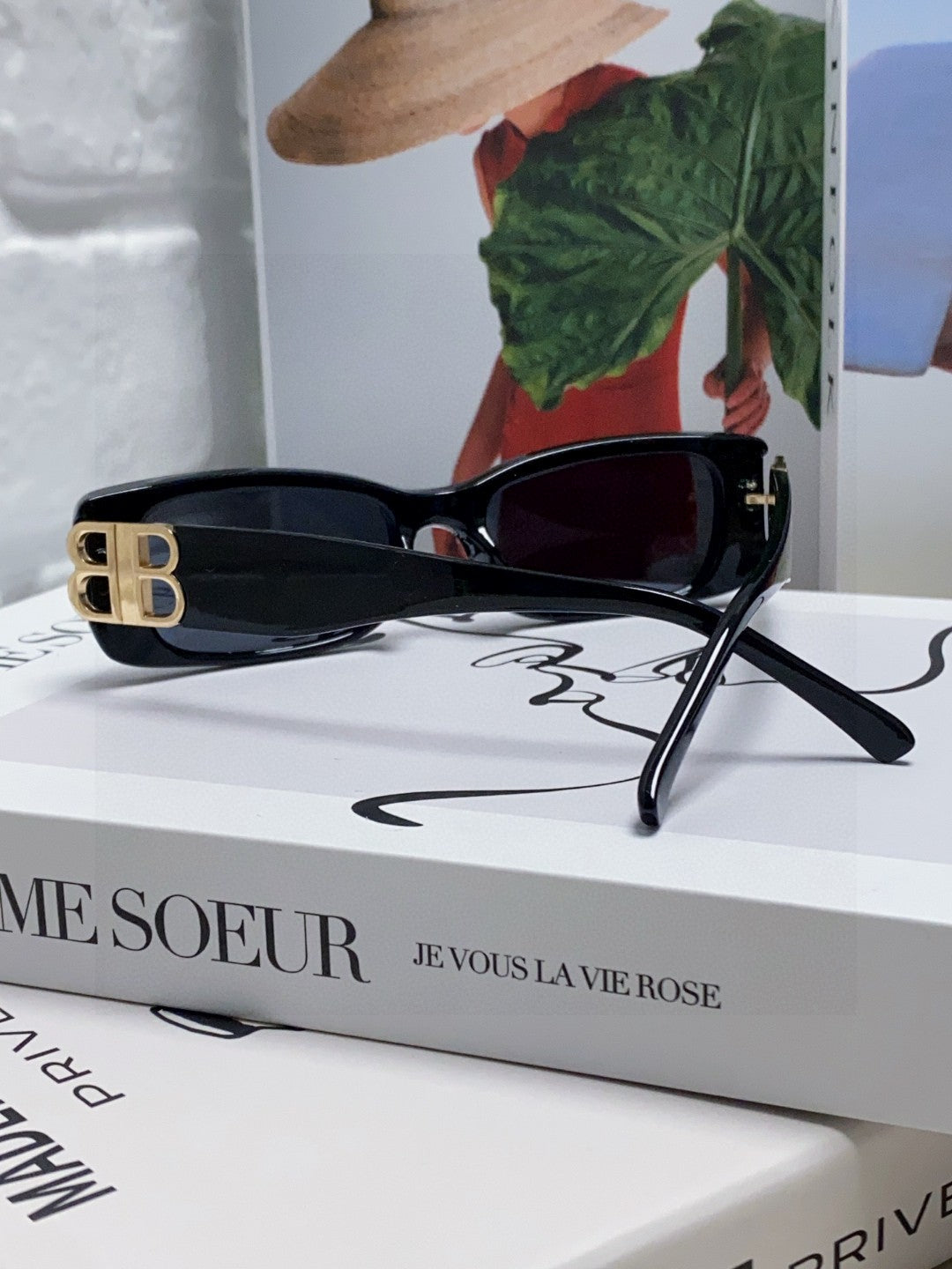 Balenciaga Rectangular Orange Lens Sunglasses for Men & Women - 382929 - detail image 4