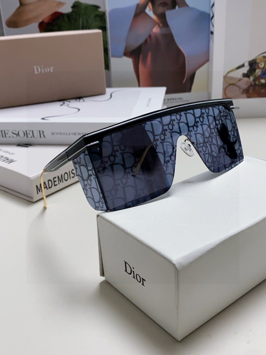 Dior Oversized Red Lens Sunglasses for Men & Women - detail image 6