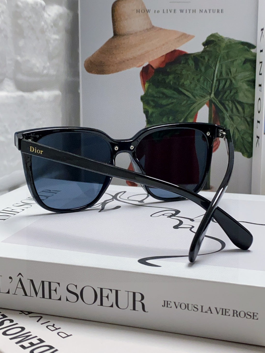 Dior Polarized Fashion Blue Lens Sunglasses for Men & Women - detail image 2