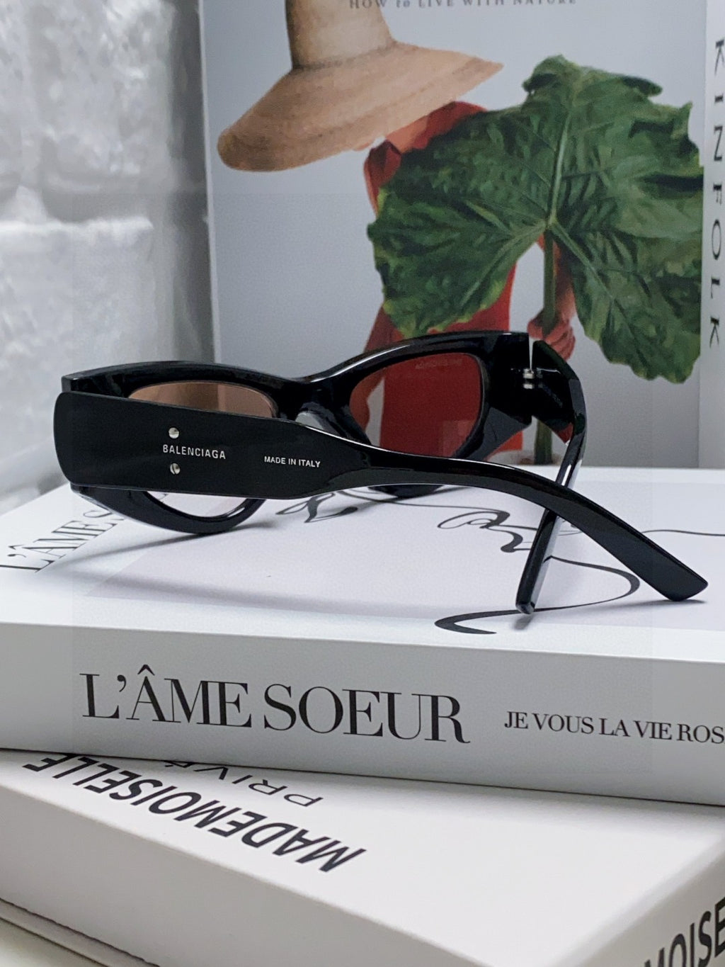 Balenciaga Polarized Cat-Eye Gray Lens Sunglasses for Men & Women - 449633 - detail image 2
