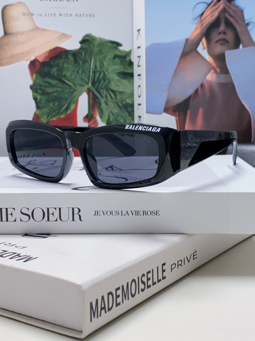 Balenciaga Square Gray Lens Sunglasses for Men & Women - 416107 - detail image 2