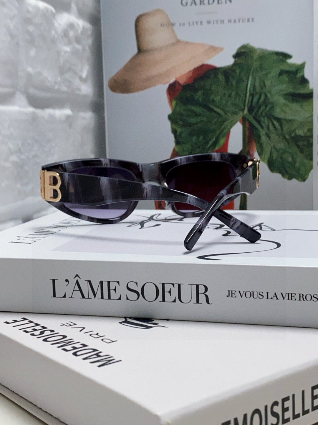 Balenciaga Fashion Silver Lens Sunglasses for Men & Women - 416108