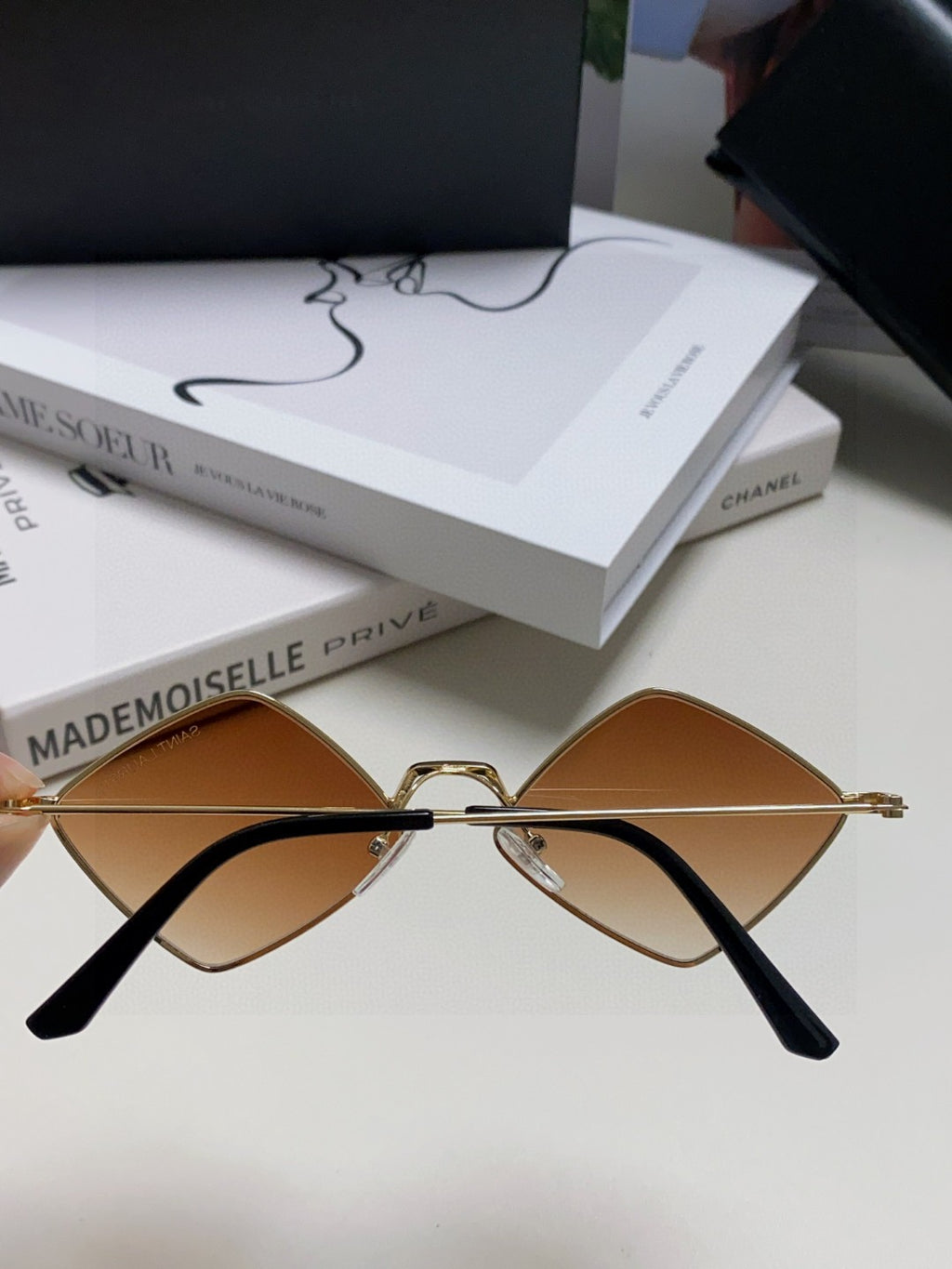 Saint Laurent Fashion Gray Lens Sunglasses for Women - 415557 - detail image 3