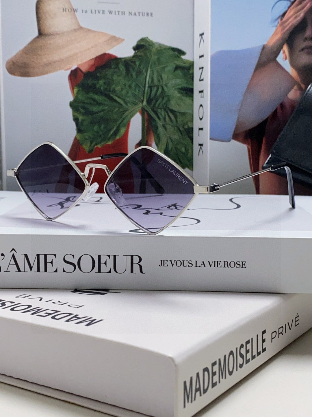 Saint Laurent Fashion Black Lens Sunglasses for Women - detail image 2