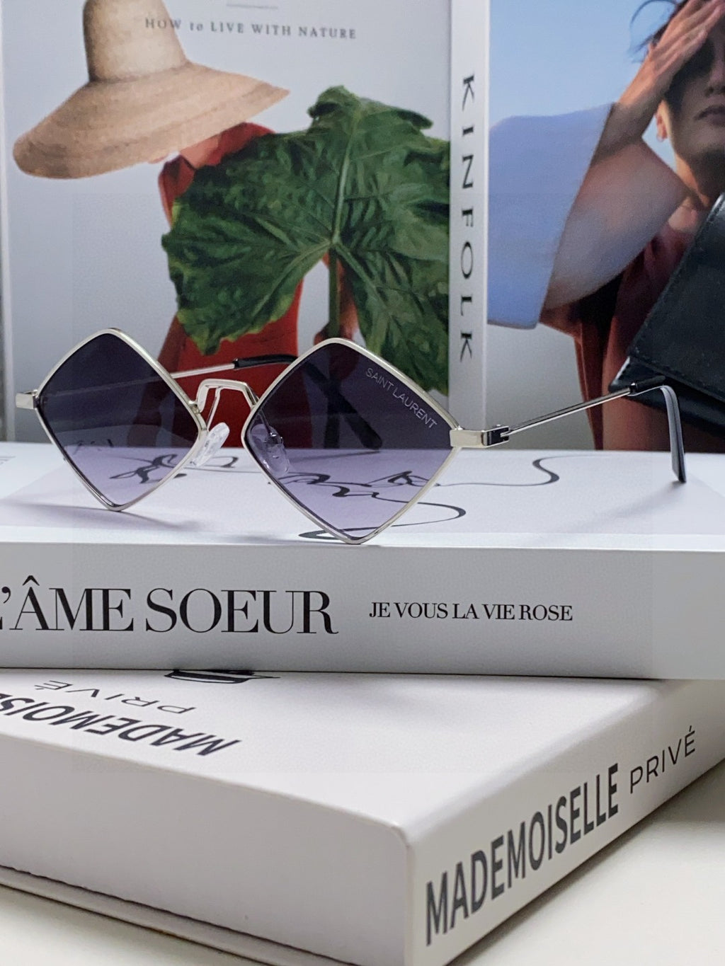 Saint Laurent Fashion Black Lens Sunglasses for Women - 415558 - detail image 2