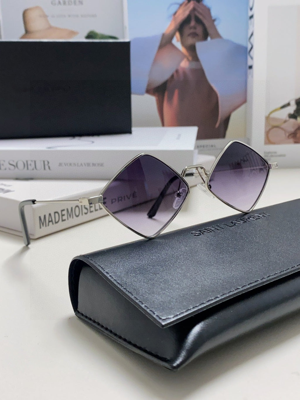 Saint Laurent Fashion Black Lens Sunglasses for Women - detail image 9