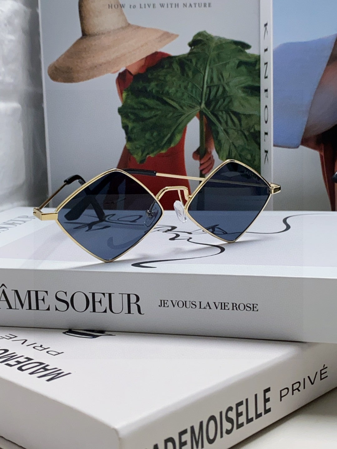 Saint Laurent Fashion Gray Lens Sunglasses for Women - 415559 - detail image 3