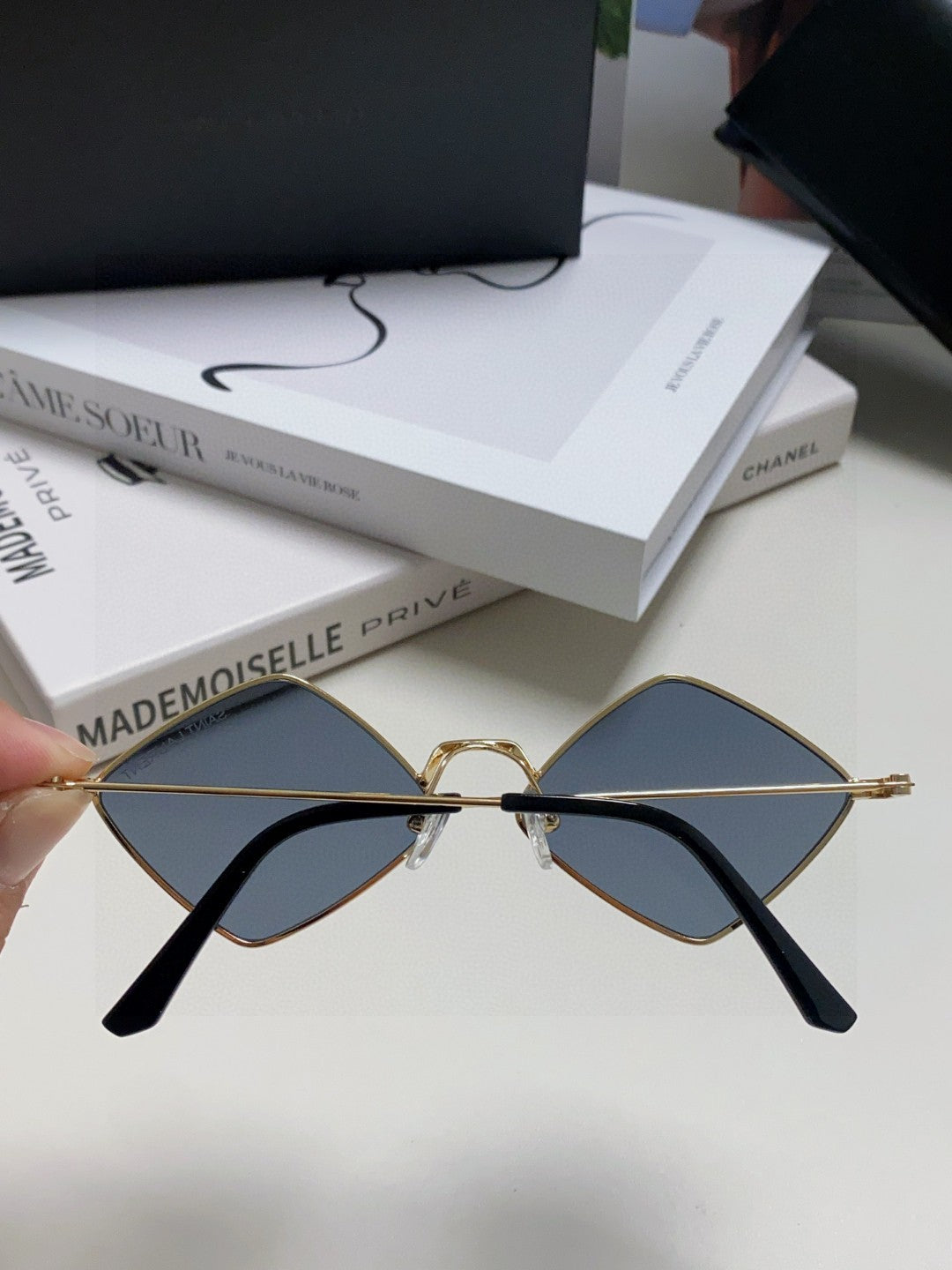 Saint Laurent Fashion Gray Lens Sunglasses for Women - detail image 6