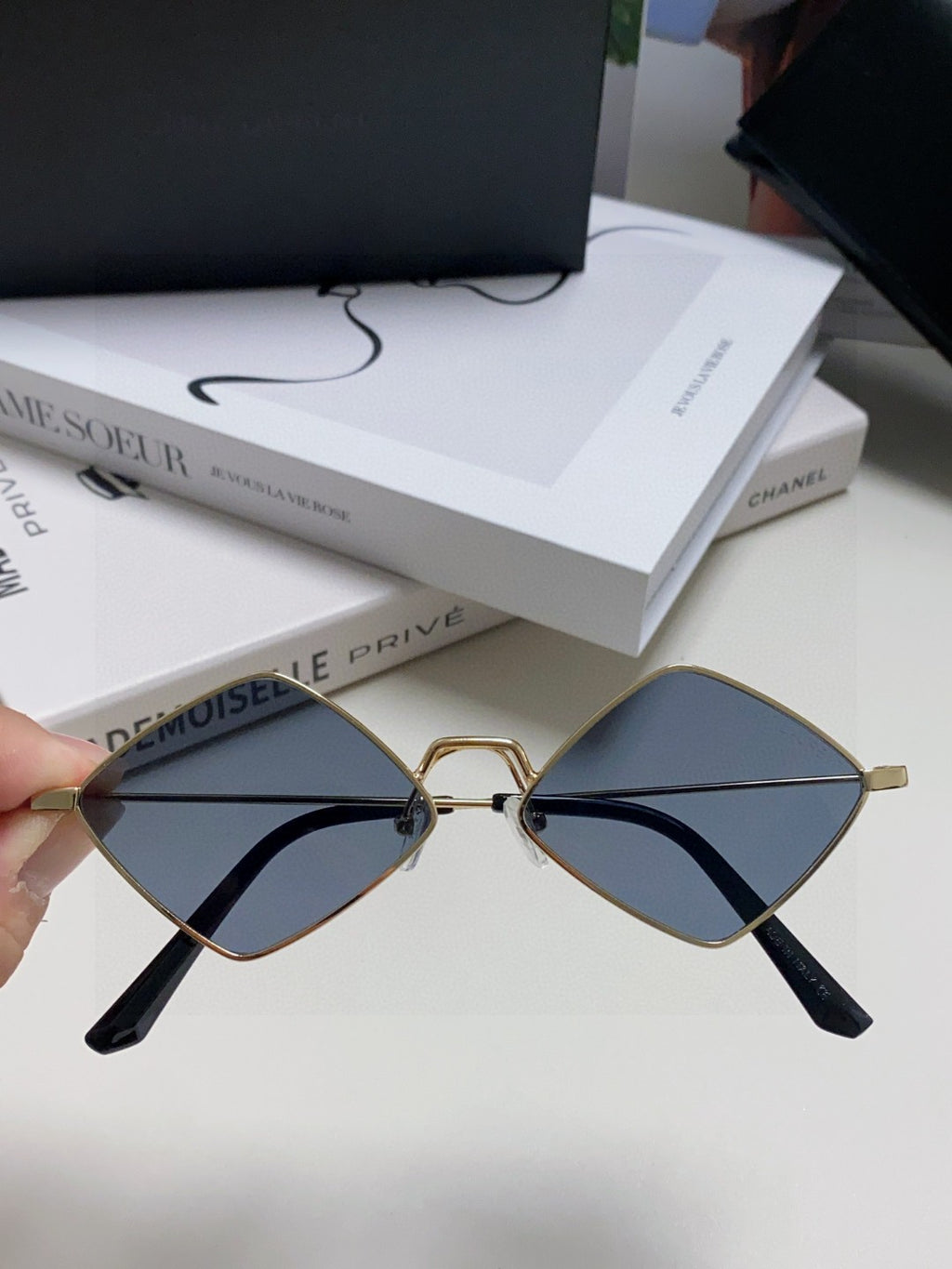Saint Laurent Fashion Gray Lens Sunglasses for Women - detail image 5