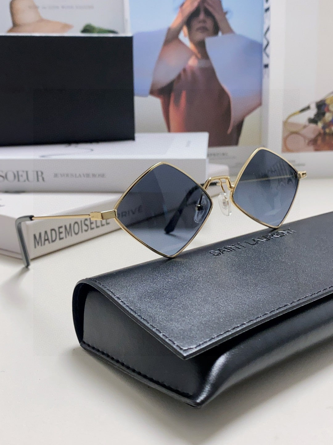 Saint Laurent Fashion Gray Lens Sunglasses for Women - detail image 9