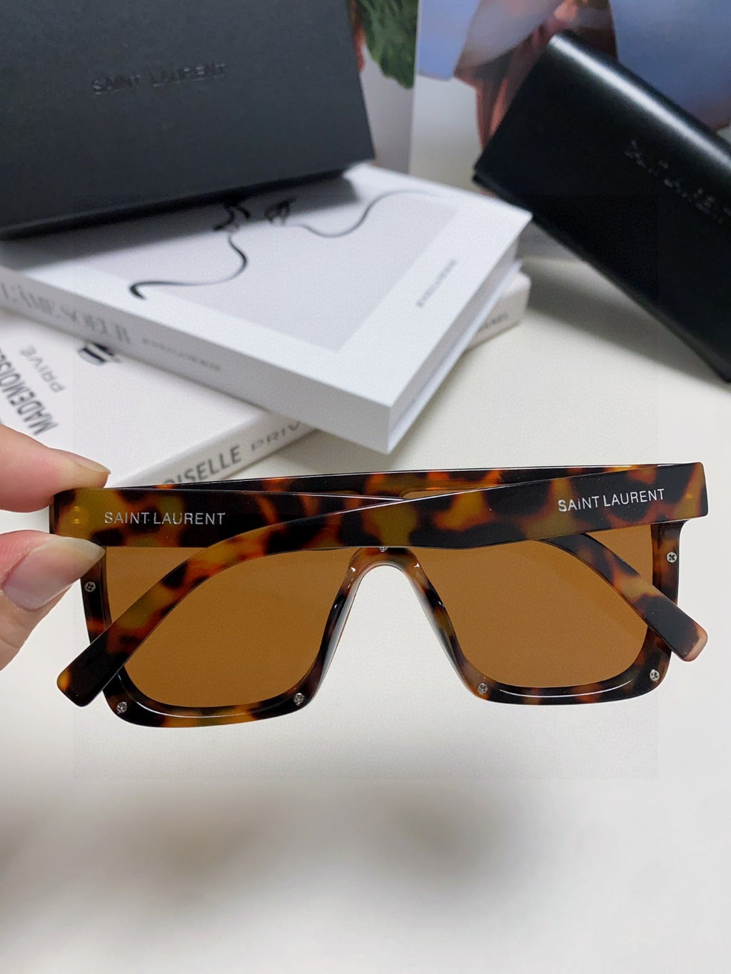 Saint Laurent Acetate Oversized Brown Lens Sunglasses for Men & Women - 415562 - detail image 3