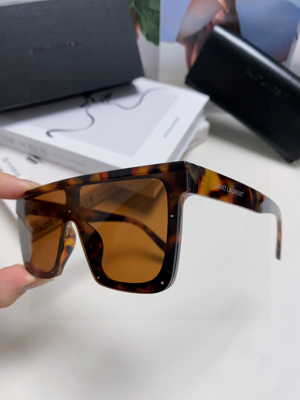 Saint Laurent Acetate Oversized Brown Lens Sunglasses for Men & Women - detail image 4