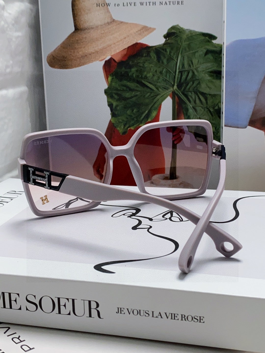 Hermès Square Gray Lens Sunglasses for Men & Women - 416511