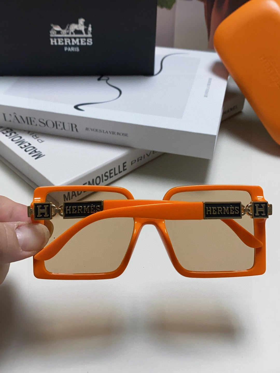 Hermès Square Brown Lens Sunglasses for Women - 416514 - detail image 4