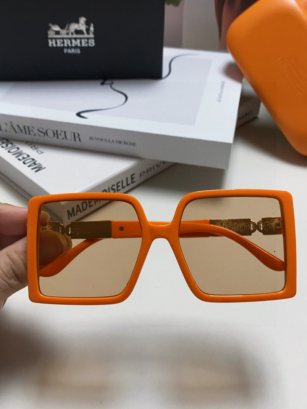 Hermès Square Brown Lens Sunglasses for Women - 416514 - detail image 3