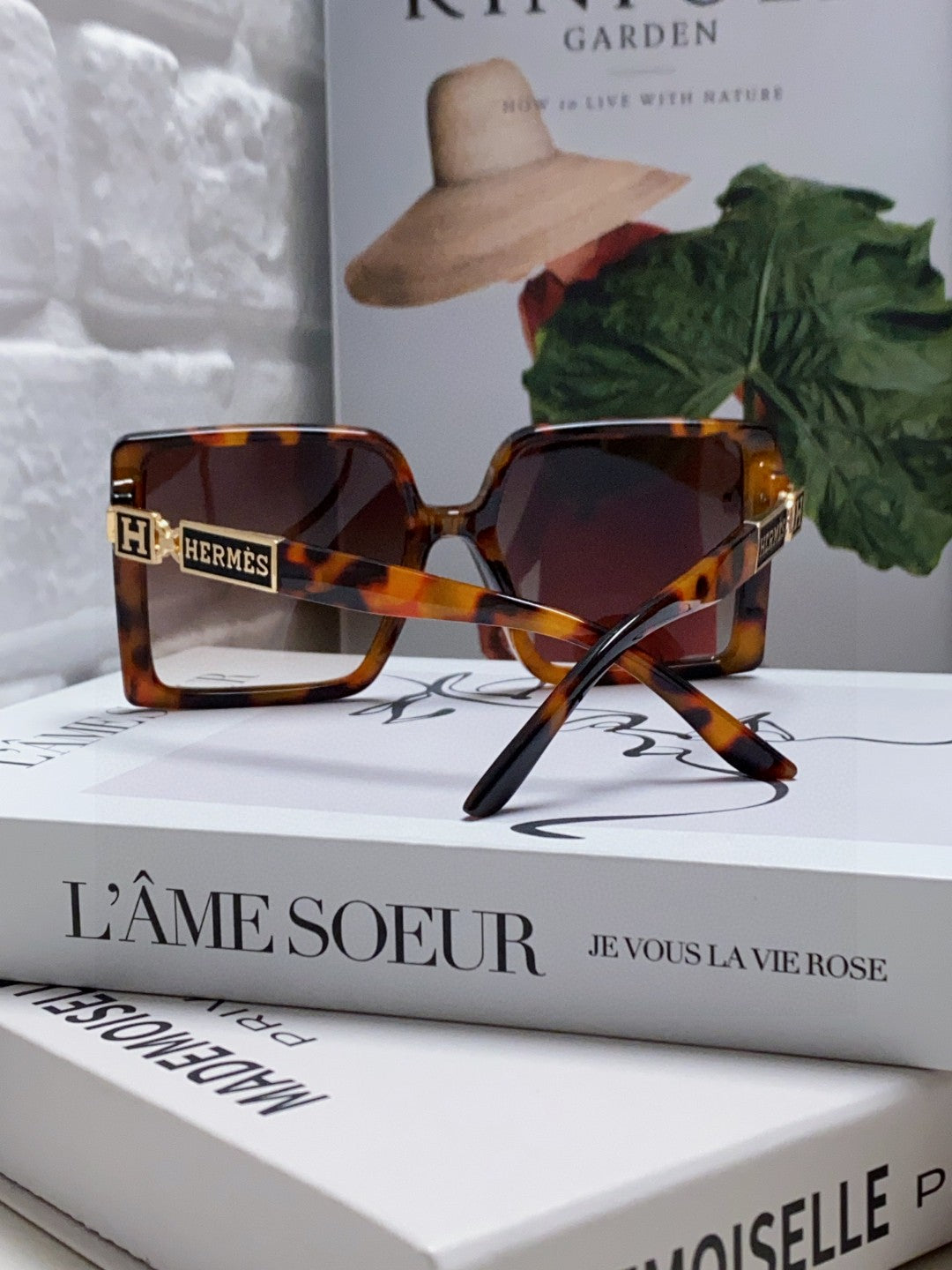 Hermès Square Red Lens Sunglasses for Women - 416516 - detail image 2