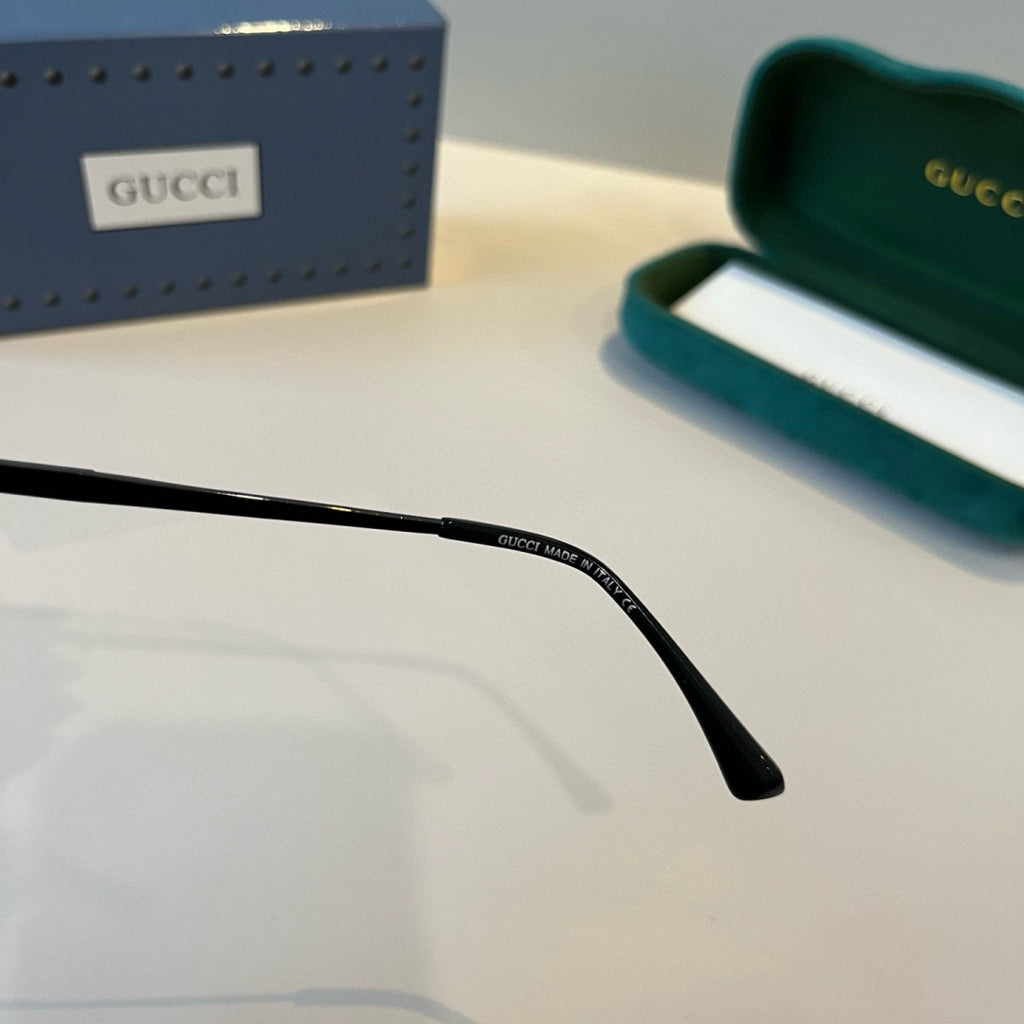 Gucci Metal Aviator Black Lens Sunglasses for Men & Women - 448854 - detail image 5