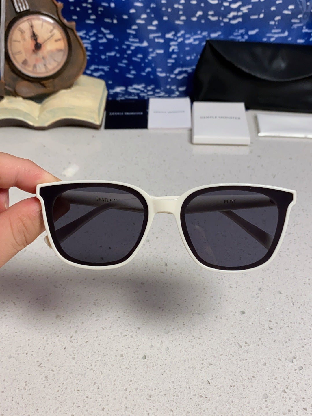 Gentle Monster PLOT Polarized Fashion Silver Lens Sunglasses for Men - detail image 4