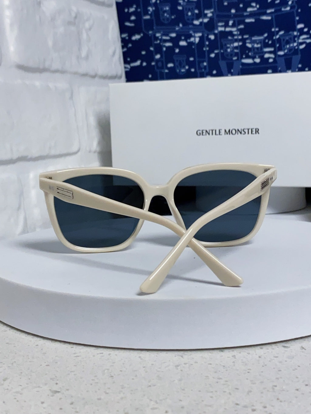 Gentle Monster PALETTE Fashion Black Lens Sunglasses for Men & Women - 399395 - detail image 3