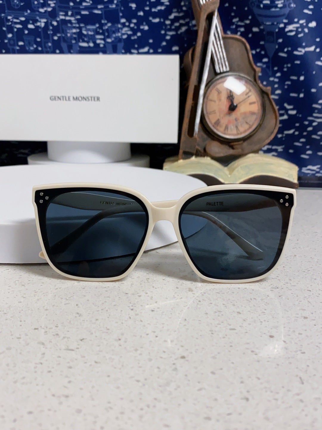 Gentle Monster PALETTE Fashion Black Lens Sunglasses for Men & Women - 399395 - detail image 9
